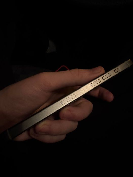 Iphone 15 pro max / 256 / 86 акб