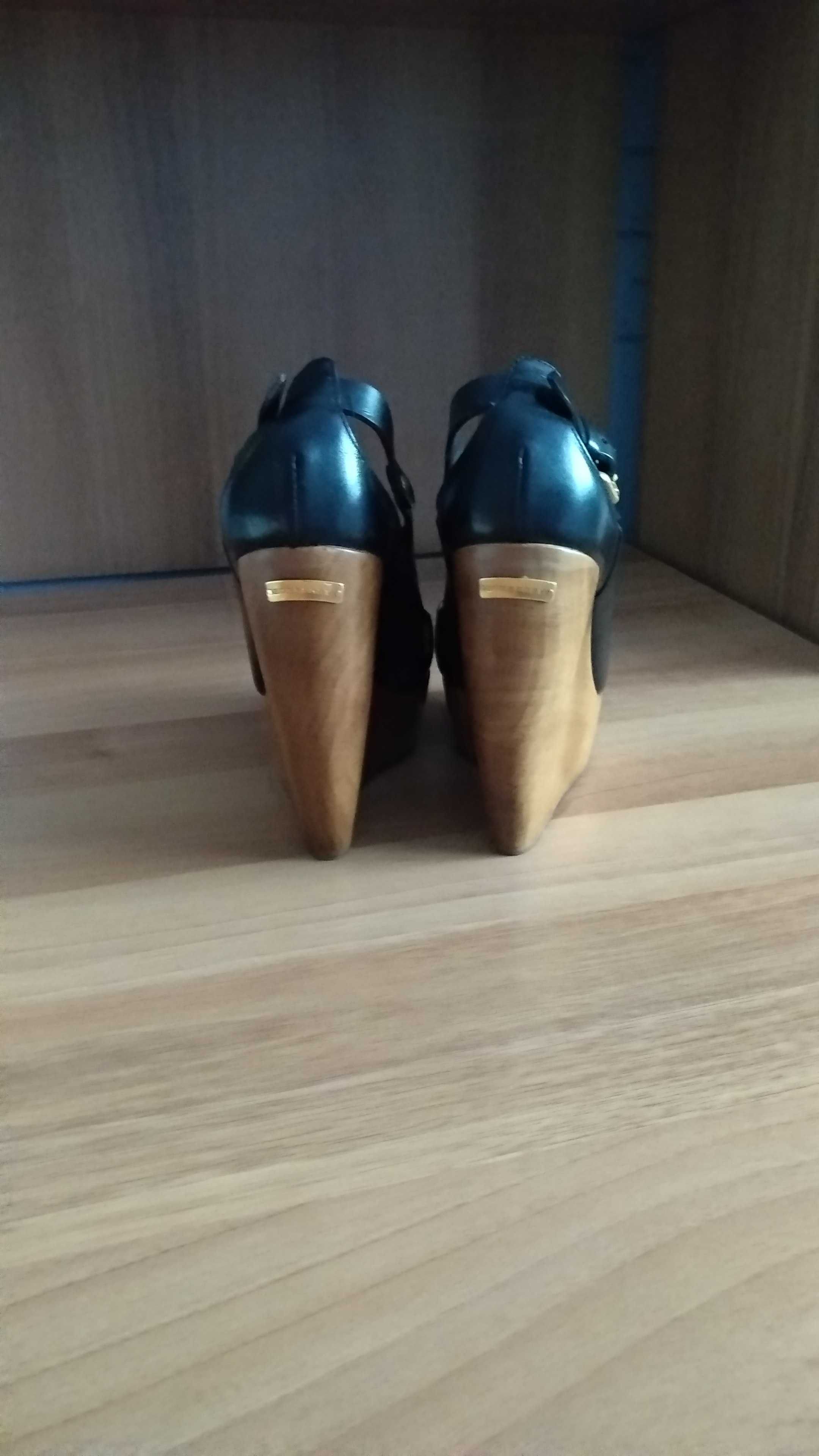 Burberry туфли, 39 размер