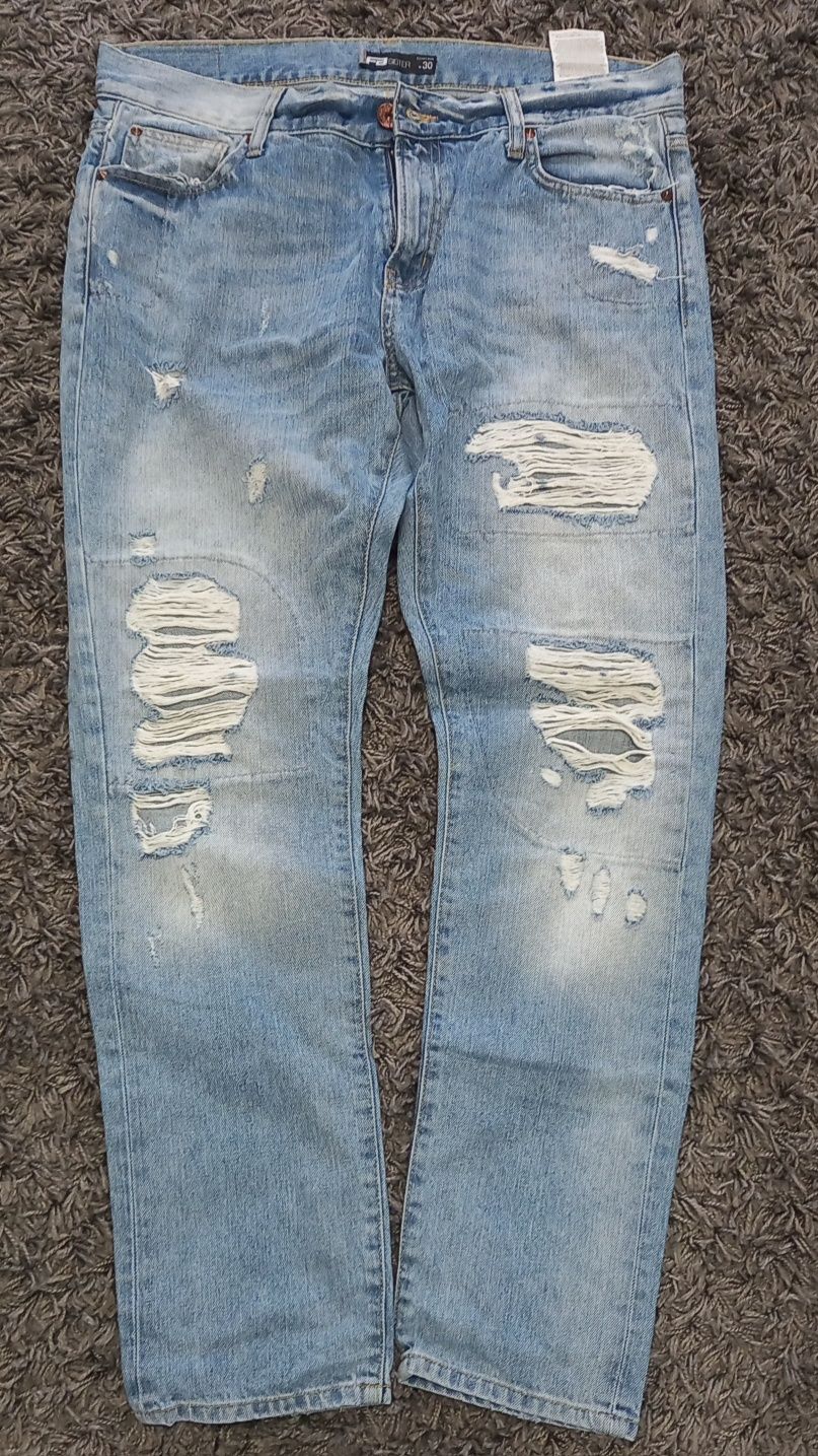 Стильні джинси від Sister