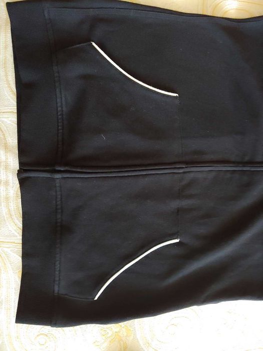 НОВАЯ  кофта 176 рост (хлопок, Бангладеш) пайта спортивная джемпер