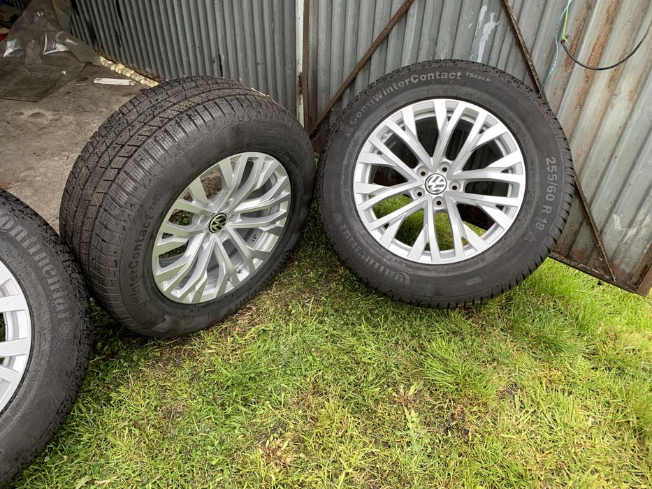 Nowe Alufelgi  z nowymi oponami touareg 3 255/60/18 model cascada