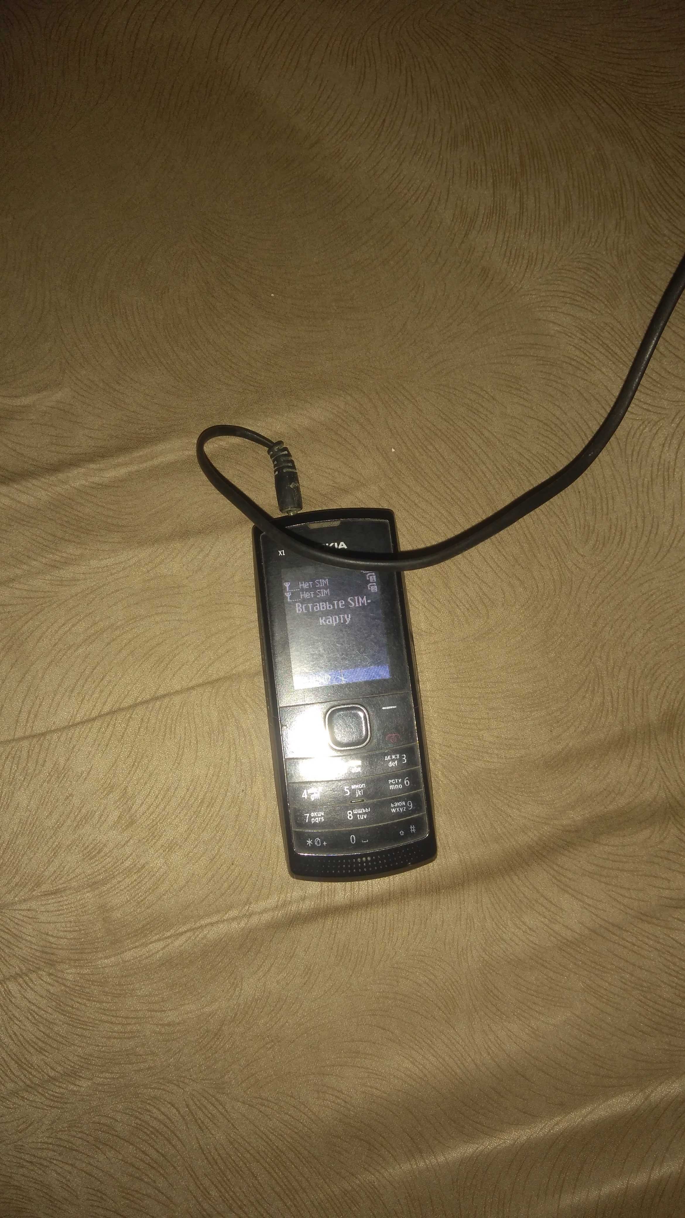 Nokia x1 кнопочная мобилка