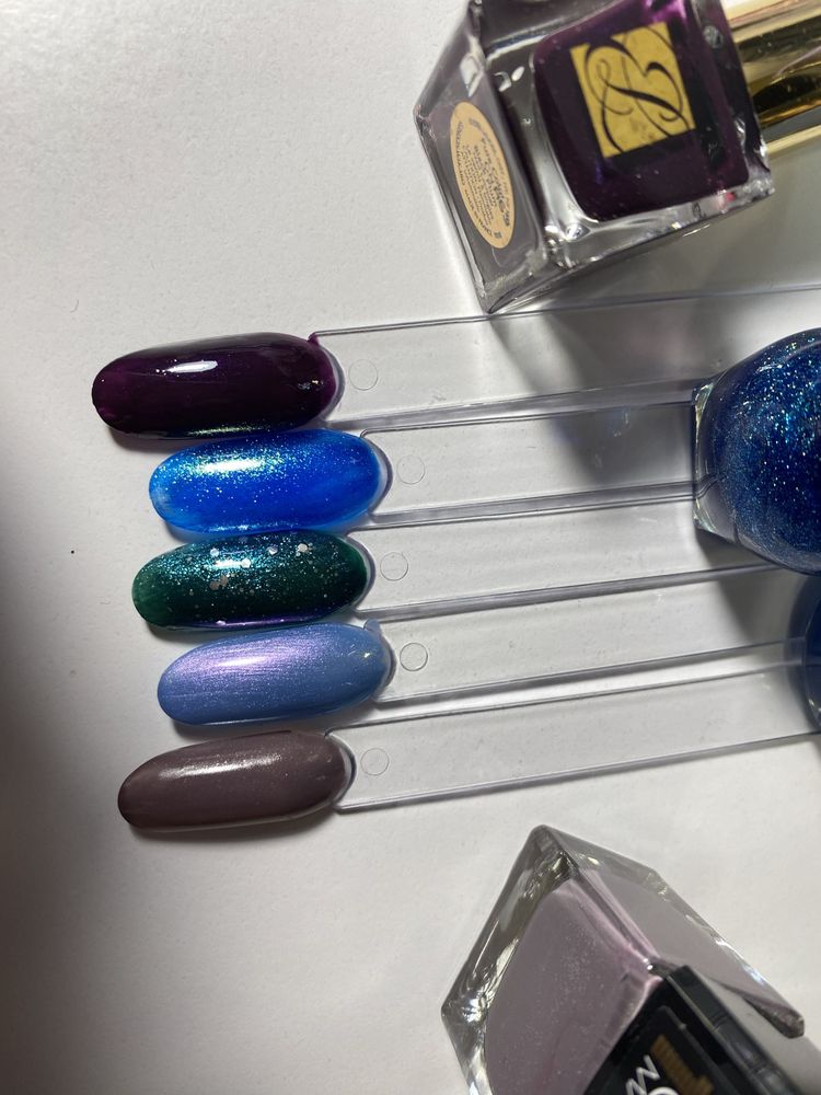 Продам лаки для нігтів Estée Lauder Sally Hansen Kiko Orly
