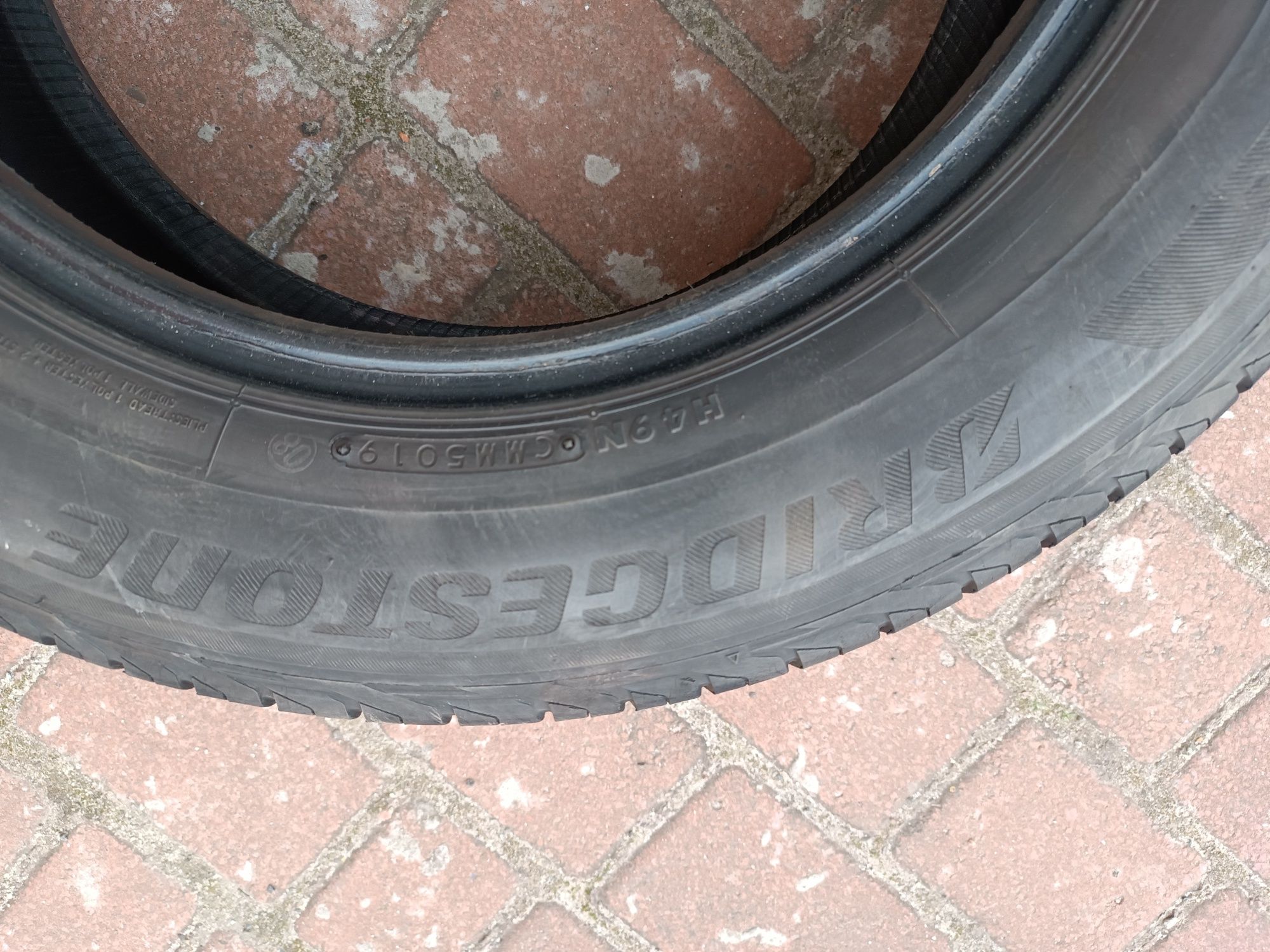 Літні шини Bridgestone Turanza 195/65  r15 у відмінному стані,