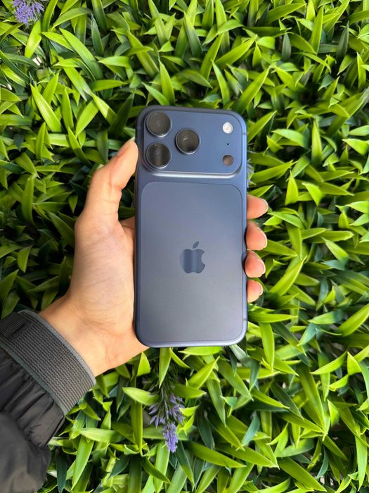 iPhone 17 Pro 6.3″ 256GB Azul escuro - Loja Ovar