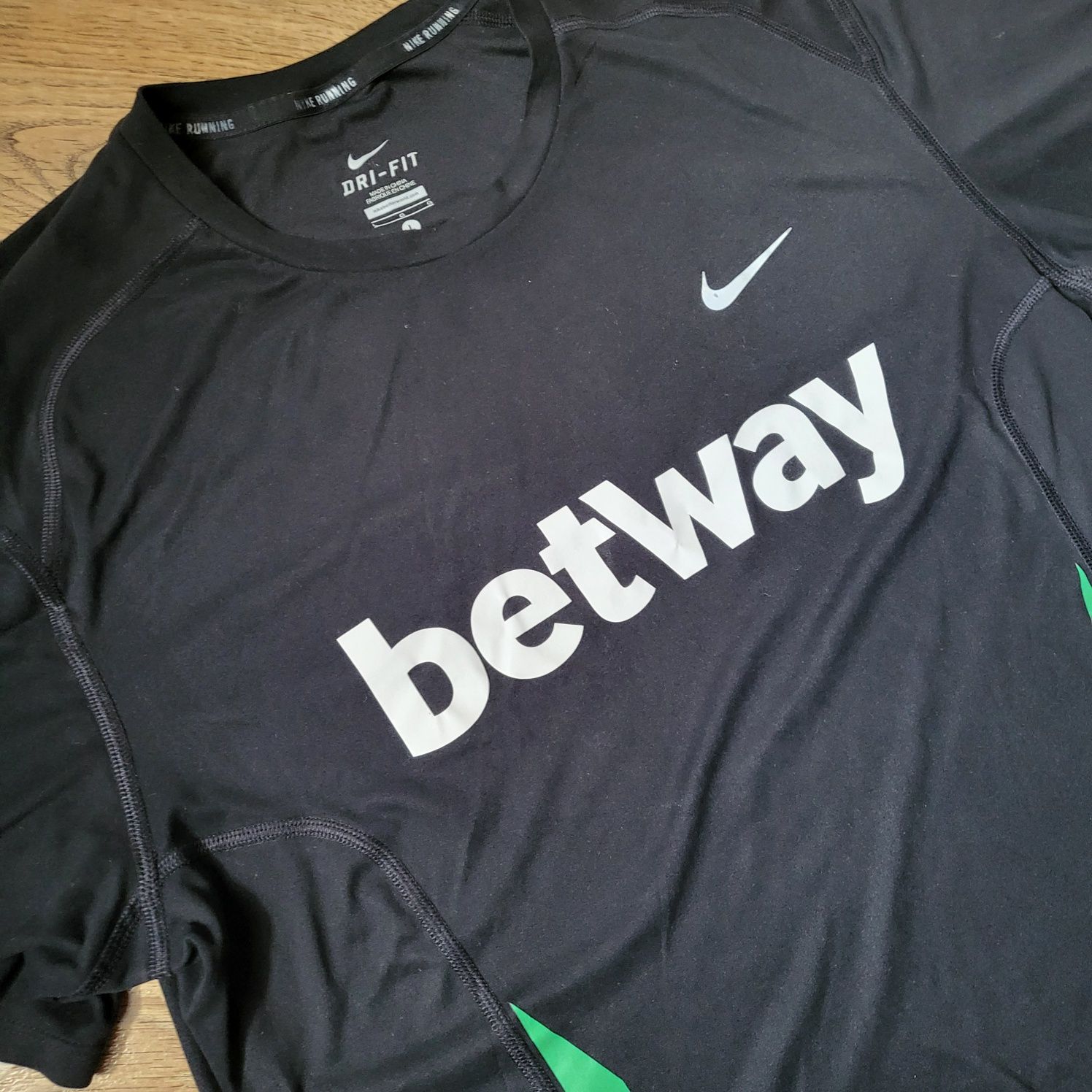 NIKE Dri-Fit Koszulka L