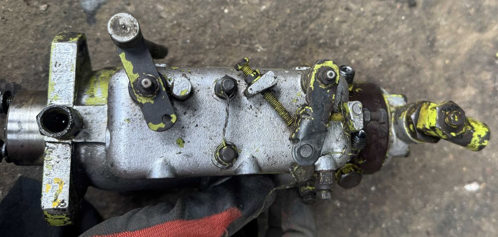 Pompa paliwowa silnik perkins 4 kombajn claas consul, mercator inne