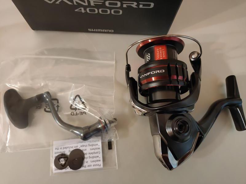 Котушка спінінгова Shimano Vanford 4000