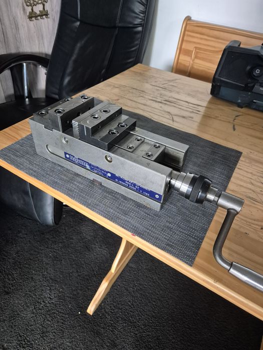 Imadło hydrauliczne ROHM RKE-L92 – topowy niemiecki sprzęt
