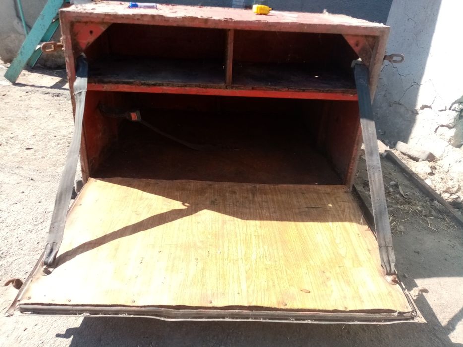 Продам Ящик на притцеп під інструменти та кухню на напівпричіп