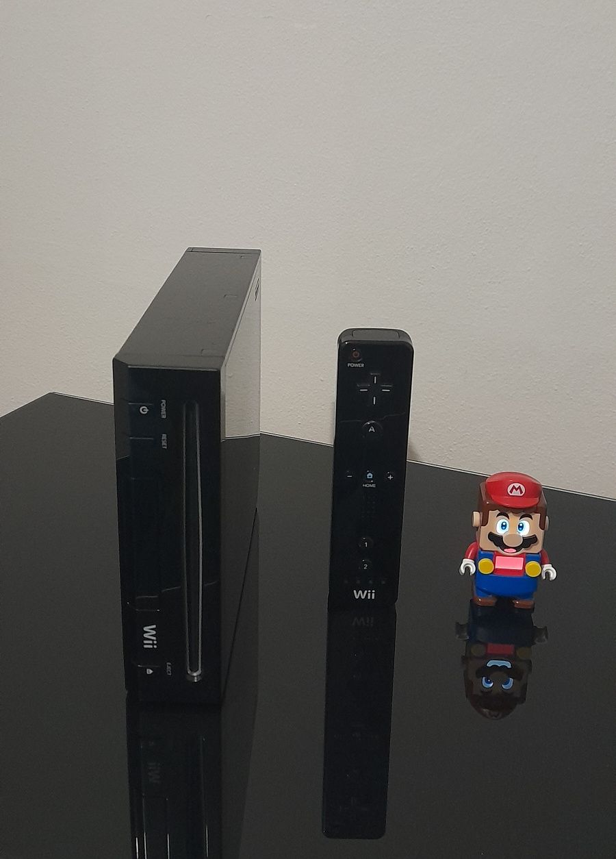 Consola Wii Black Edition + Comando Wii (EXCELENTE ESTADO E COMPLETA)