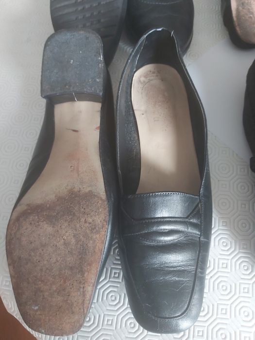 Sapatos em pele, otimo estado