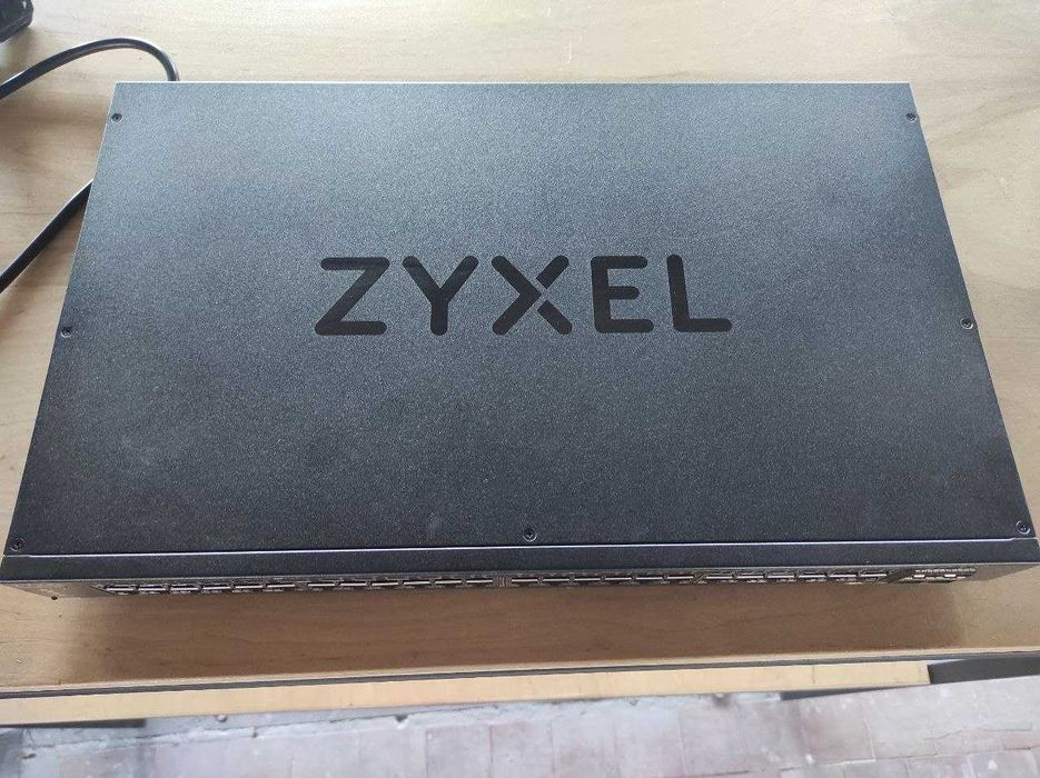 Комутатор мережевий ZYXEL XGS1930-52