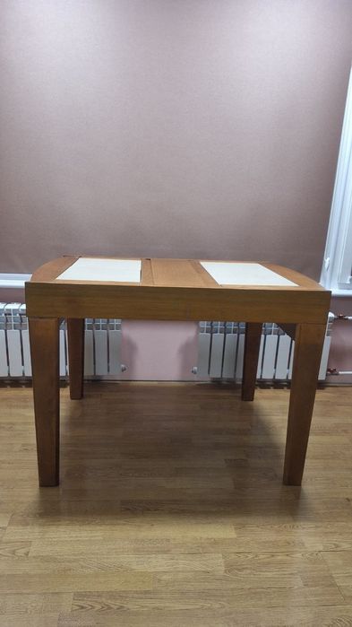Стіл обідній розкладний
