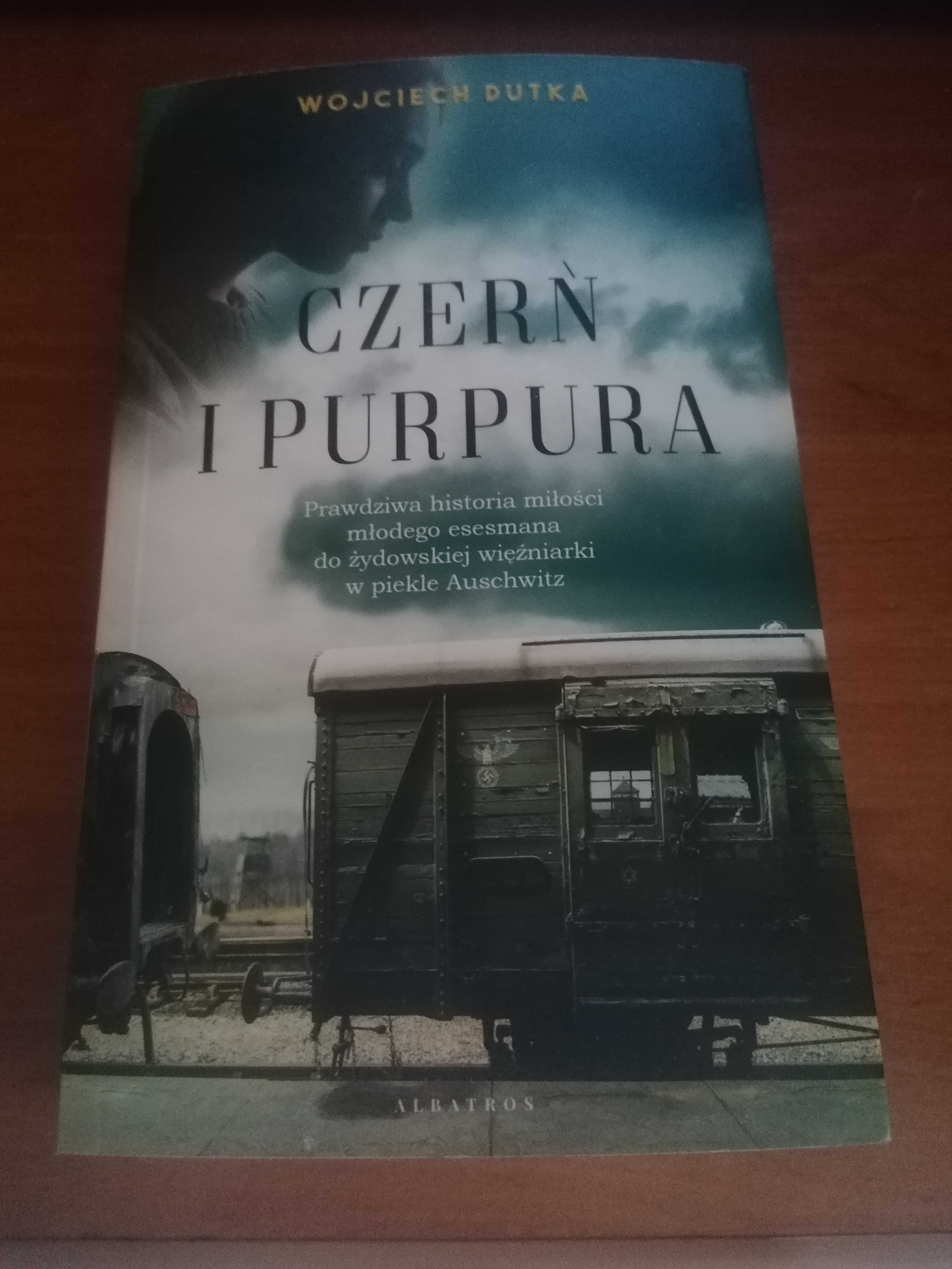 Książka "Czerń i purpura" Wojciech Dutka