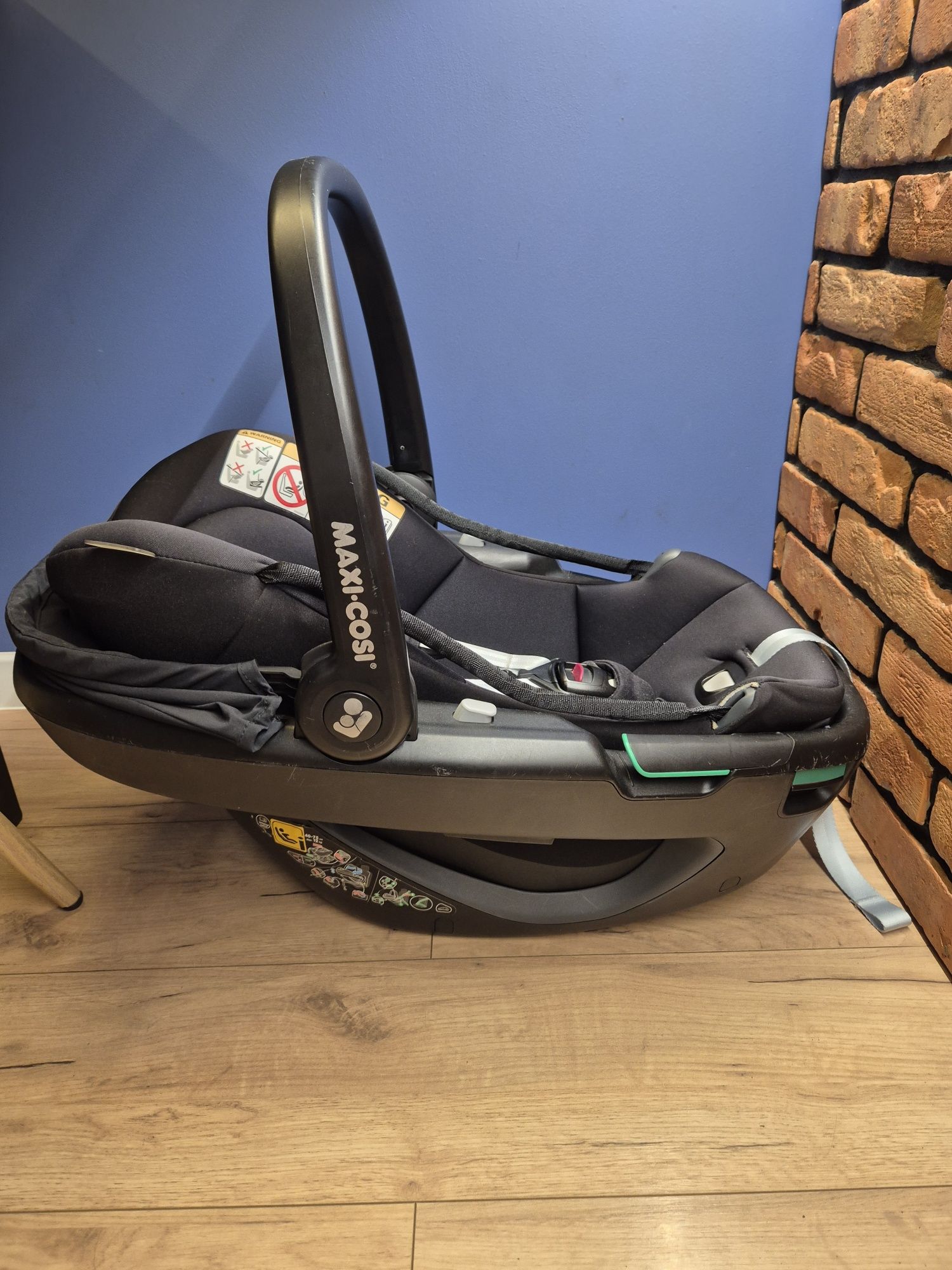 Maxi cosi coral 360 cały zestaw z bazą obrotową