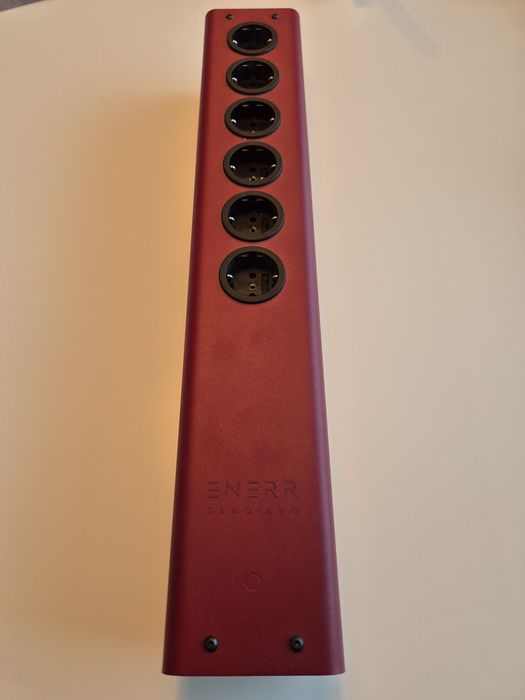 Listwa zasilajaca Enerr Zero Evo