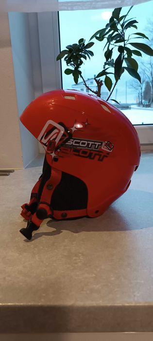 Kask rowerowy na hulajnoge. narciarski młodzieżowy Scott