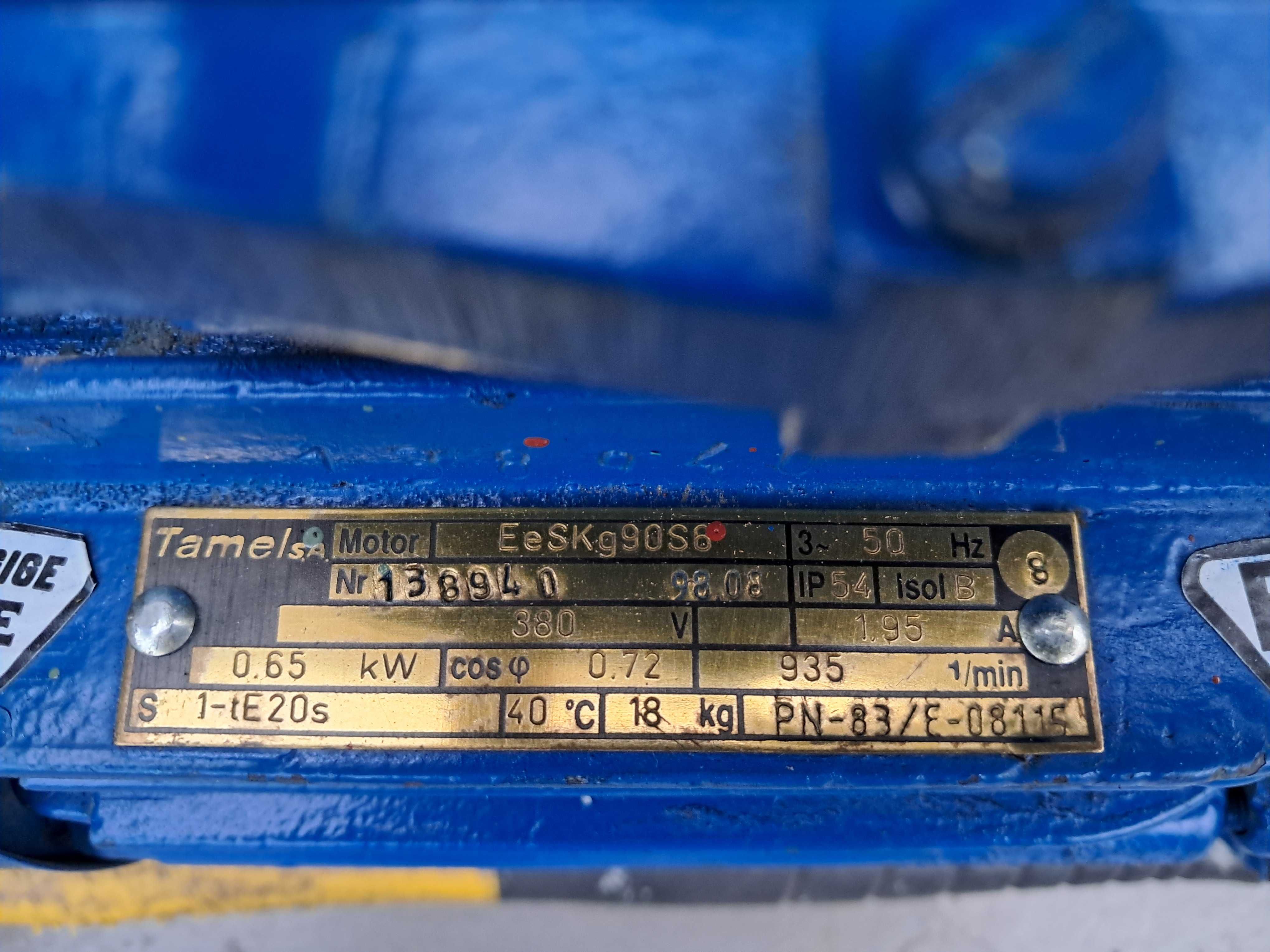 Silnik elektryczny wolnoobrotowy 0.65kw 935 obrotów . Wysyłka