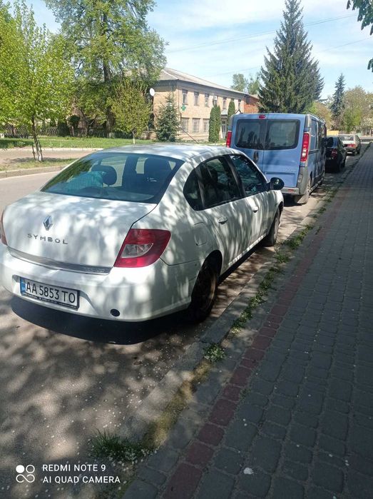 Renault  Logan (Symbol)