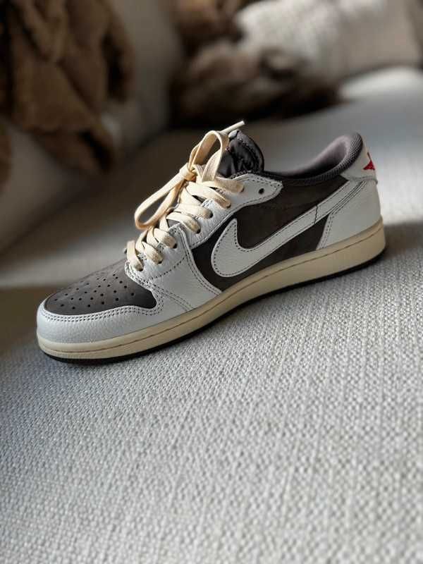 Jordan 1 Retro Low OG SP Travis Scott Reverse Mocha R.44