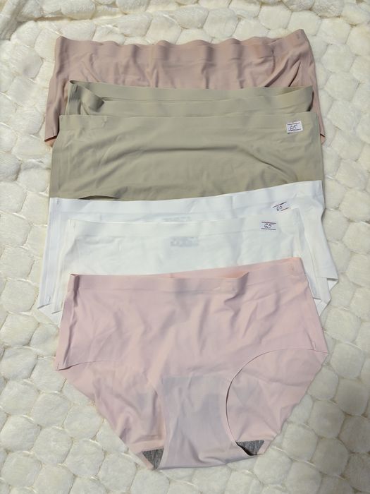 Трусики безшовні. Жіноча білизна