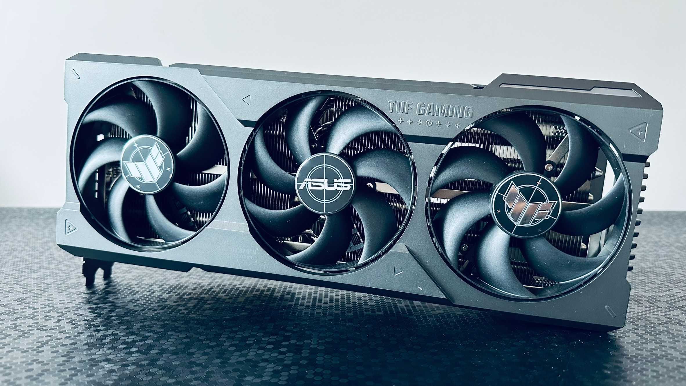 ASUS TUF Gaming GeForce RTX 4090 OC Edition 24GB GDDR6X