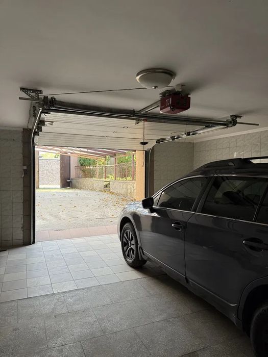 Будинок під Києвом поруч | 414м2| 24 сотки| Крюківщина поруч з ОЗЕРОМ