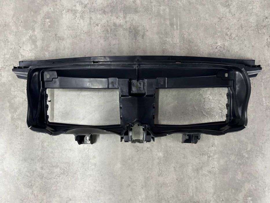 Повітропровід радіатора ( передній  верх ) - BMW X1 ( F48 / F49 )