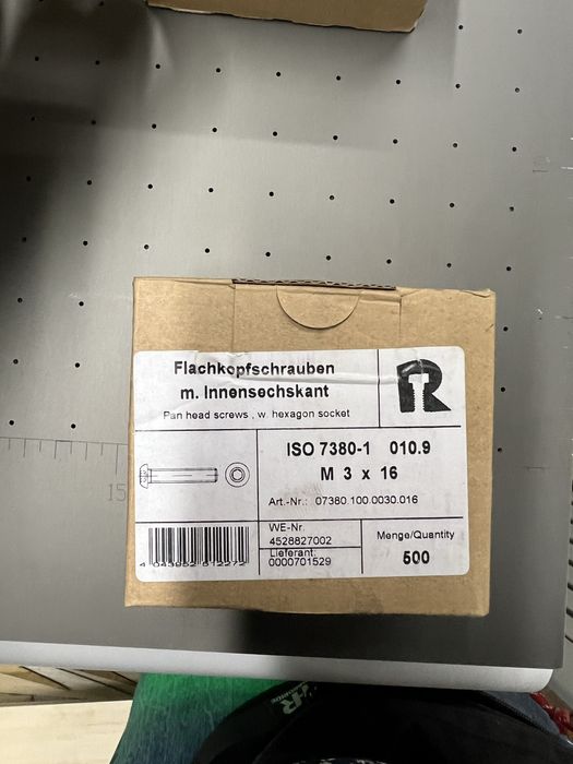 Гвинт М3 різні та м5х18, чорні