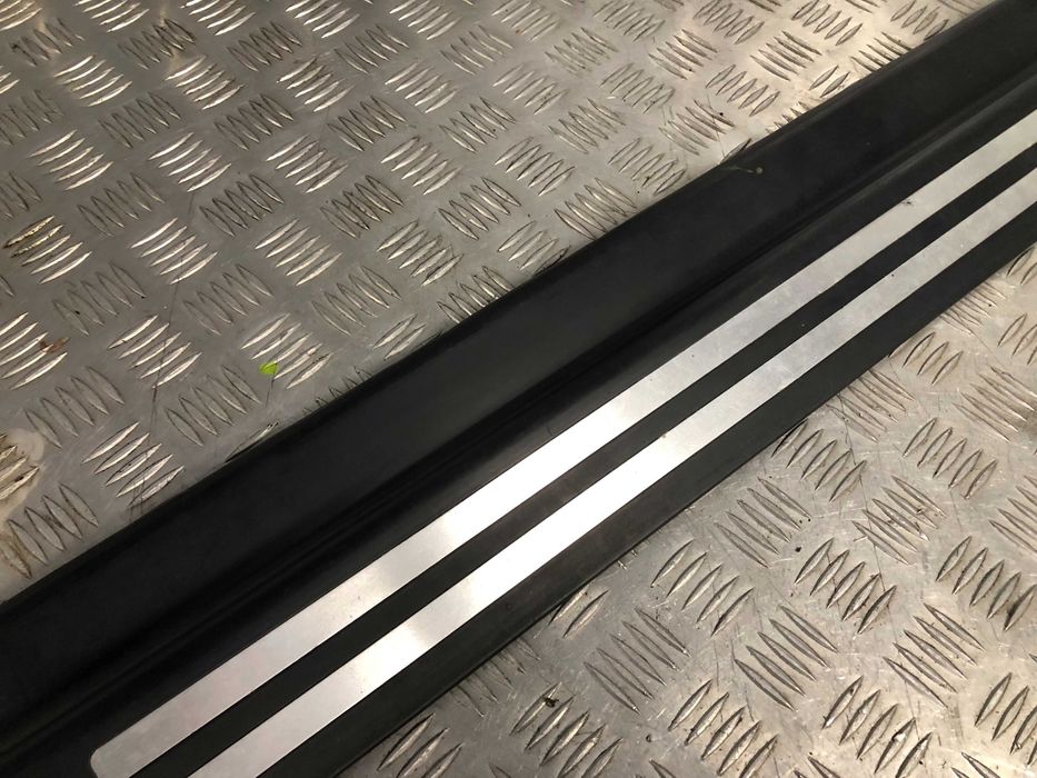 Listwa progowa prawa Audi A4 B6 Cabrio Kabrio