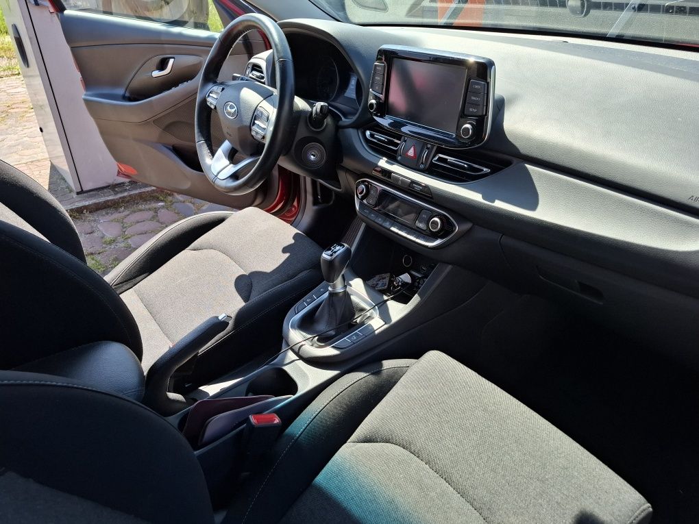 Hyundai 130 Smart 2022