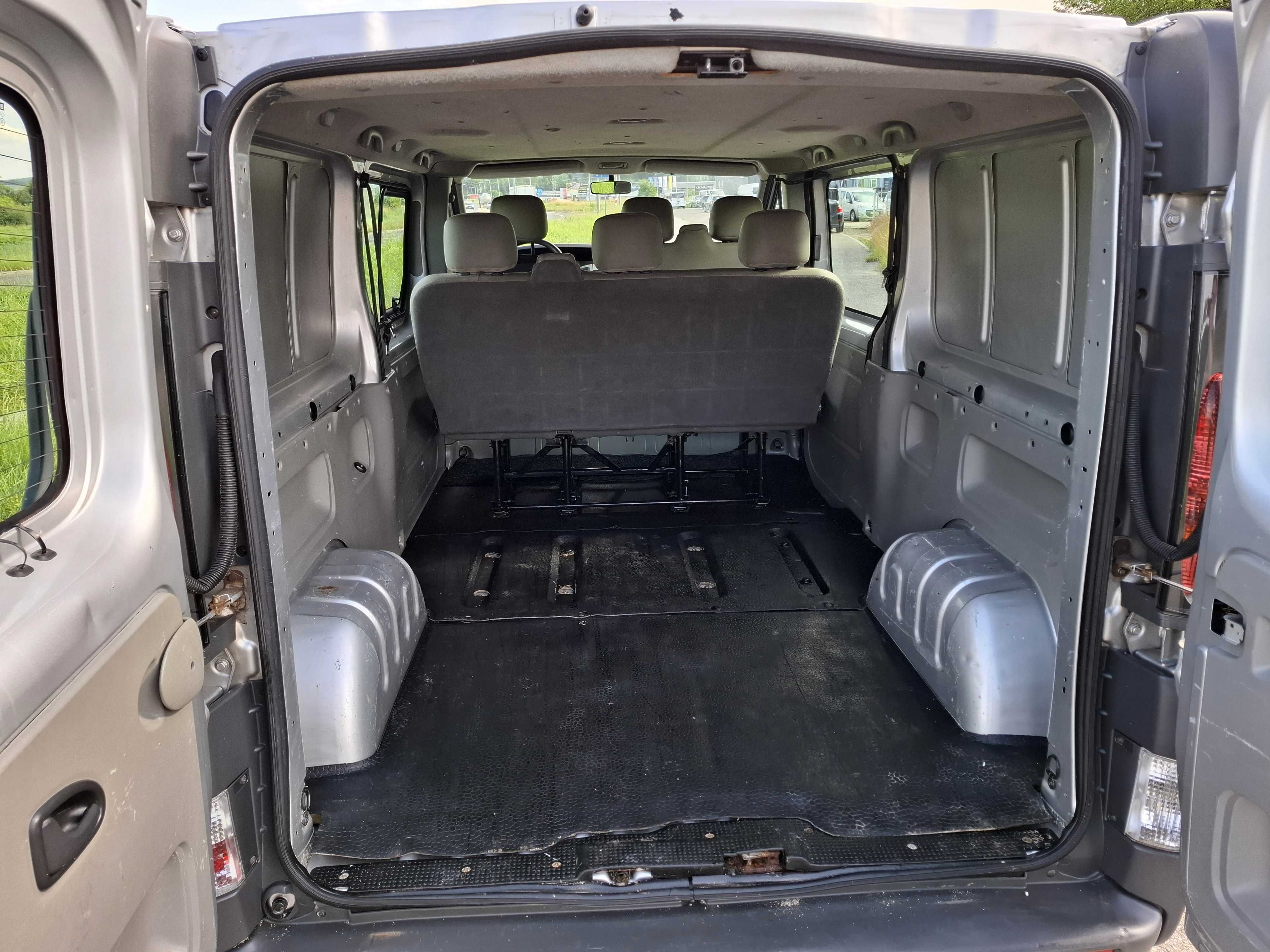 Opel Vivaro LONG 1.9 CDTI 6 Osób 2005r Hak Zadbany!