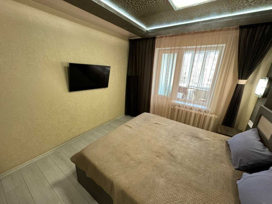 Оренда 3 кімнатної квартири на Подолі!!!