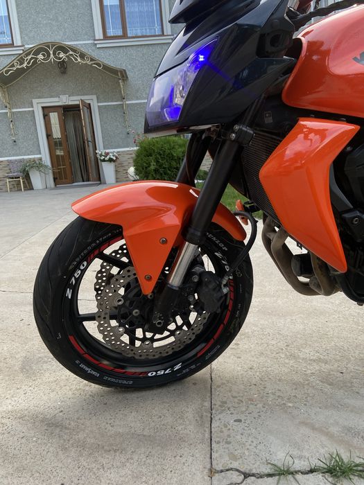 Kawasaki z750 2010 рік