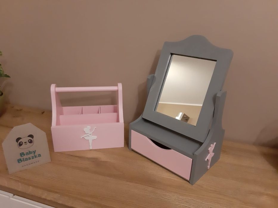 Toaletka dla dziewczynki dekoracja organizer pokój dziecka lustro