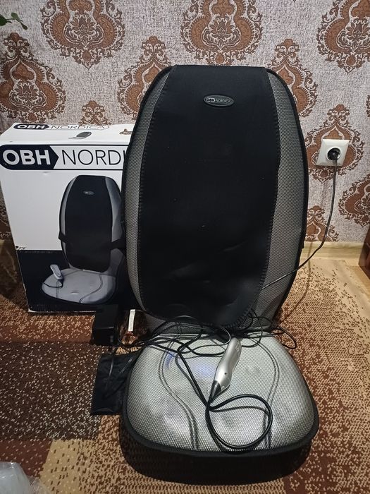 Продам масажне крісло