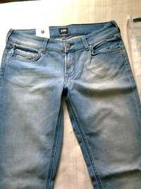 Jeans novos tamanho 40