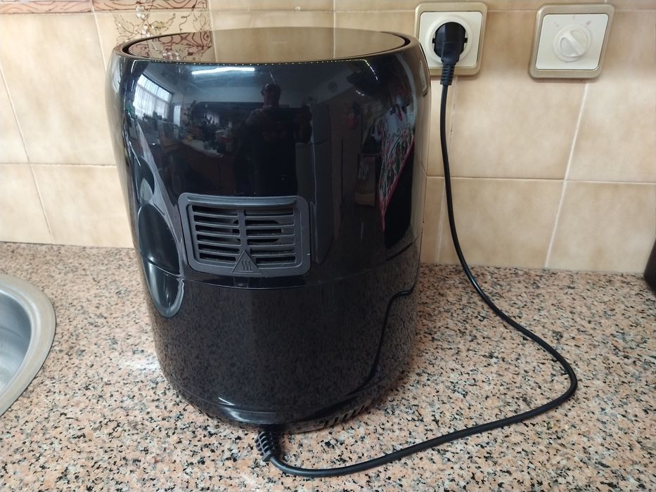 Air fryer fritadeira grelhador açadeira casa quarto apartamento.