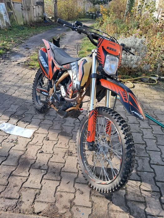 Sprzedam Asix xb88 250