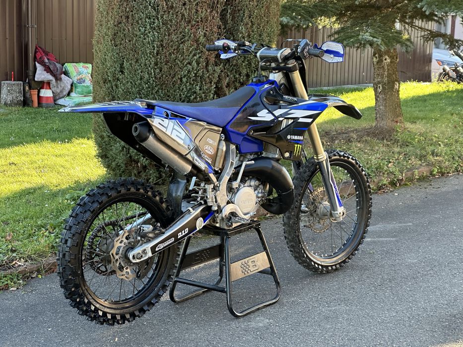 Yamaha yz 125 nicasil, zadnana