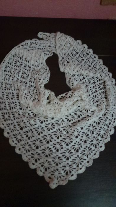 Хустка вязана , шаль