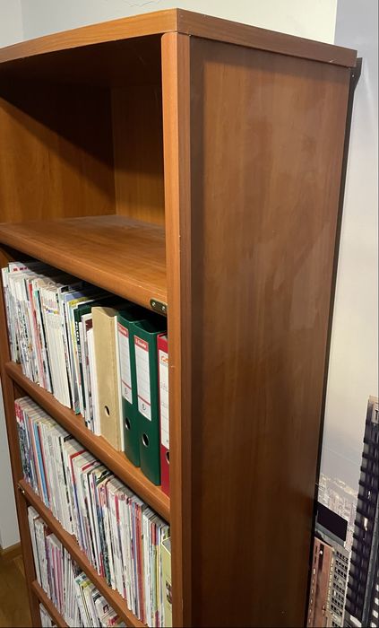 Regał VOX MAGELLAN drewniany wytrzymały z okuciami