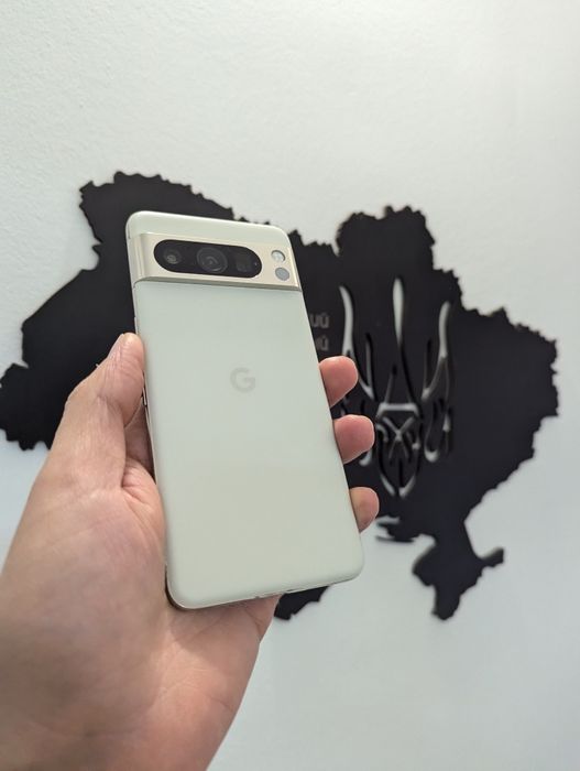 Pixel 8pro 256gb. Porcelain. Гарний стан