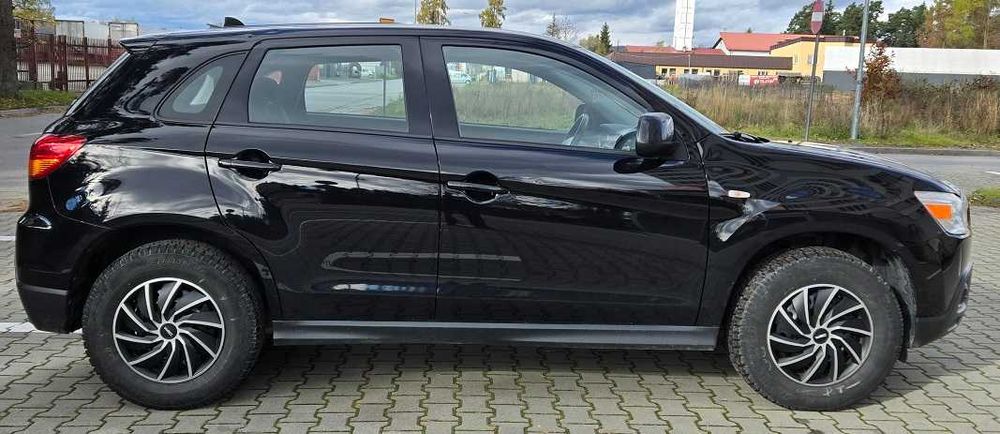 mitshubishi asx 4x4 , bez śladów rdzy , niskie spalanie