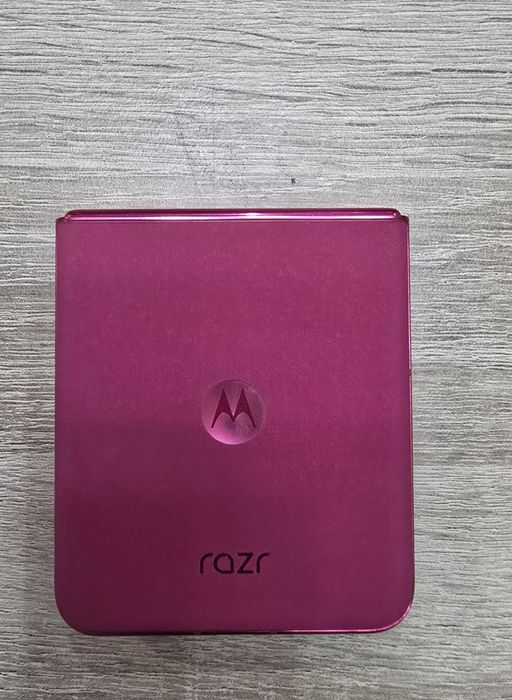 Motorola Razr 50 Ultra 12 GB / 512 GB 5G różowy