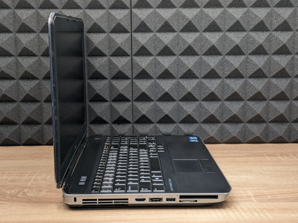 Ноутбук Dell 5530 i5 3230m RAM 8gh SSD 120gb Арт:М169