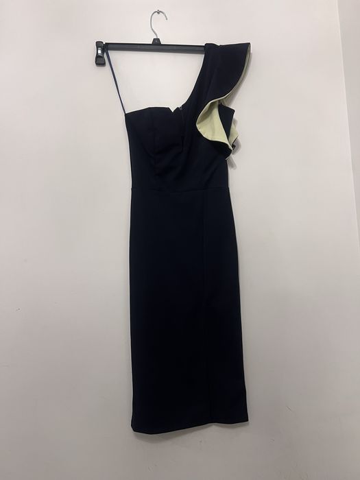 Walg sukienka na jedno ramie midi elegancka