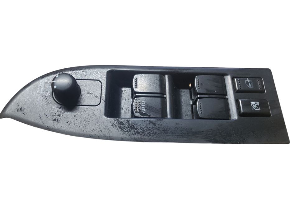 кнокпки стеклоподьемника водителя Suzuki Grand Vitara разборка