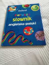 Pierwszy słownik angielsko - polski Oxford
